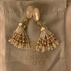 Kendra Scott Dove Earrings